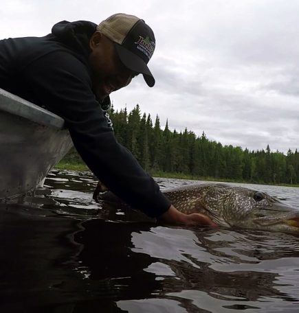 Jackson's Amphibian Lake Lodge - Pesca