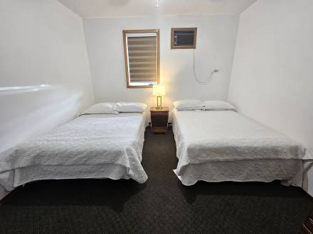 CMInn Double bed room