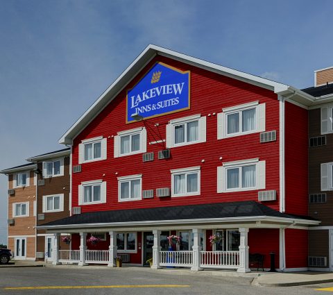 Lakeview Inn & Suites Brandon Exterior
