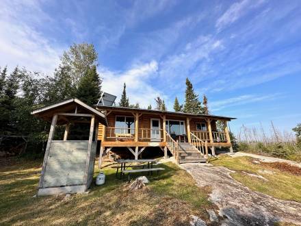 L'avant-poste du lac Carroll