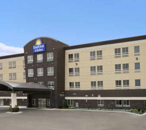 Days Inn & Suites by Wyndham Winnipeg Airport