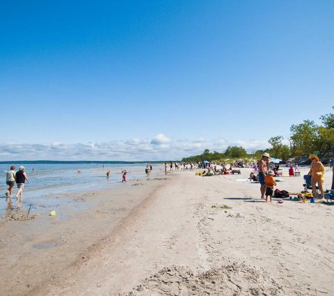 La arena inmaculada de Grand Beach