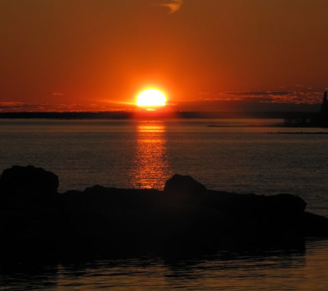 Sonnenuntergang auf dem See