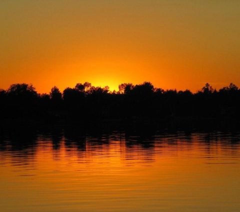 Coucher de soleil au lac Betula