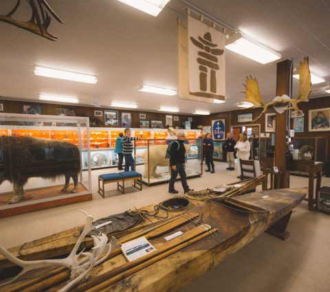 Interior del Museo Itsanitaq de Churchill