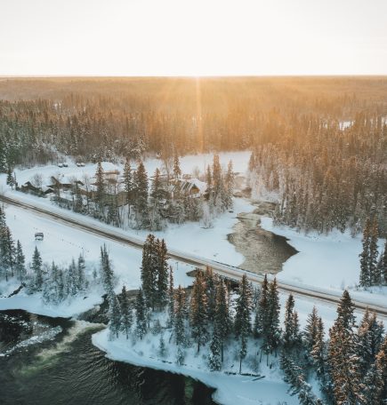 Wekusko Falls Lodge - Cabaña aérea de invierno