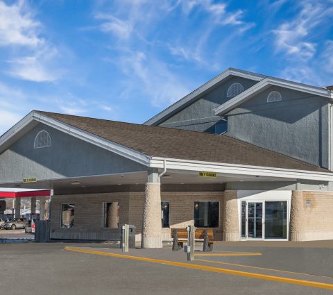 Super 8 Winnipeg West