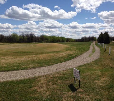 Miniota Golf Club & Zeltplatz