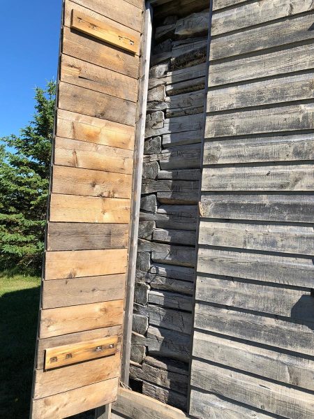 Römischer Holzwerkstoff: Authentizität und Handwerkskunst treffen in diesem zeitlosen Baumaterial aus dem alten Rom aufeinander.