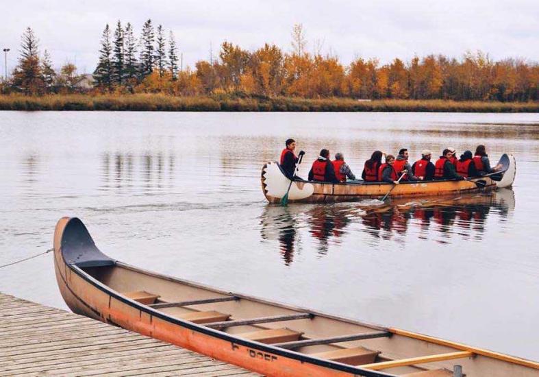 Fortwhyte alive canoes
