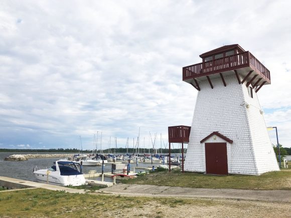Leuchtturm am Gull Harbour im Hecla Provincial Park