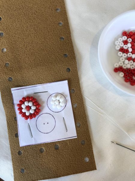 Ein halbfertiges Perlenprojekt