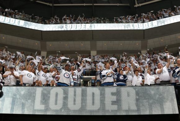Here's what a whiteout looks like in Winnipeg